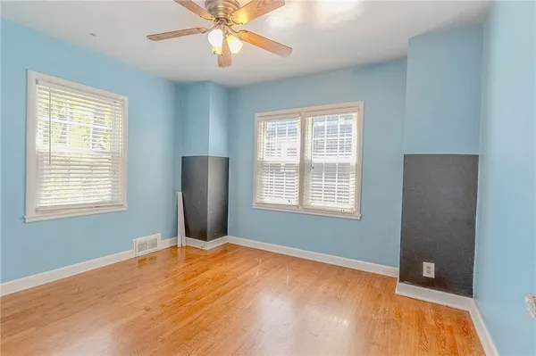 $280,000 | 5721 Walmer Street, Mission, KS 66202