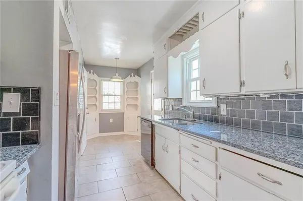 $280,000 | 5721 Walmer Street, Mission, KS 66202