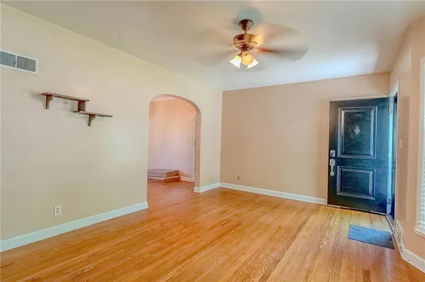 $280,000 | 5721 Walmer Street, Mission, KS 66202