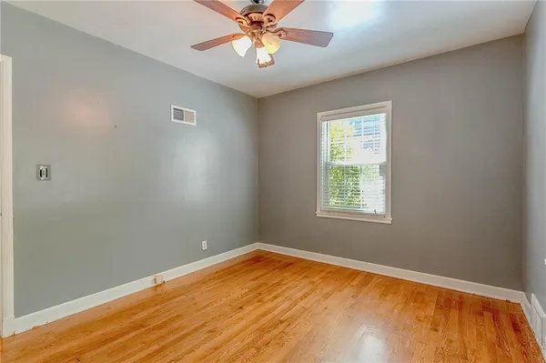 $280,000 | 5721 Walmer Street, Mission, KS 66202