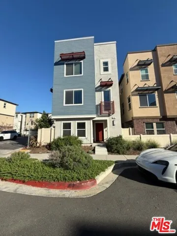 $6,500 | 782 Daniel Freeman Circle, Inglewood, CA 90301