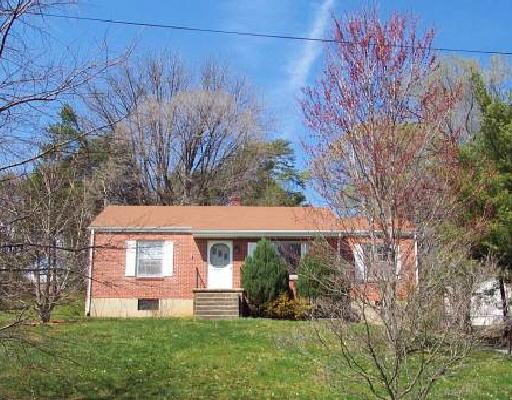 2715 Montvale Road Southwest Roanoke, VA 24015 - Photo 1 of 1 Listing Photo
