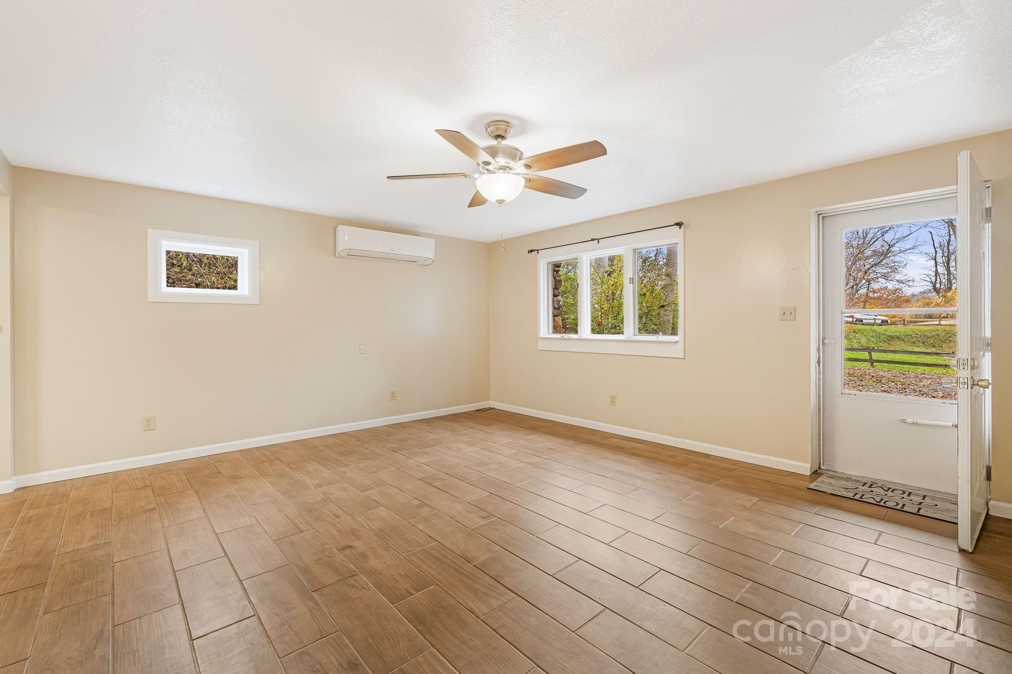 730 Silver Mill Road Marshall, NC 28753 - Photo 8 of 32