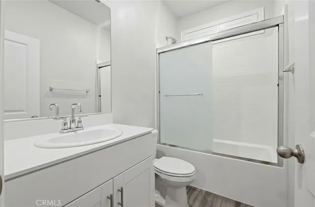 $699,999 | 24703 Lightning Way, Moreno Valley, CA 92551