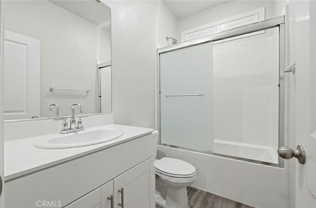 24703 Lightning Way Moreno Valley, CA 92551 - Photo 18 of 51