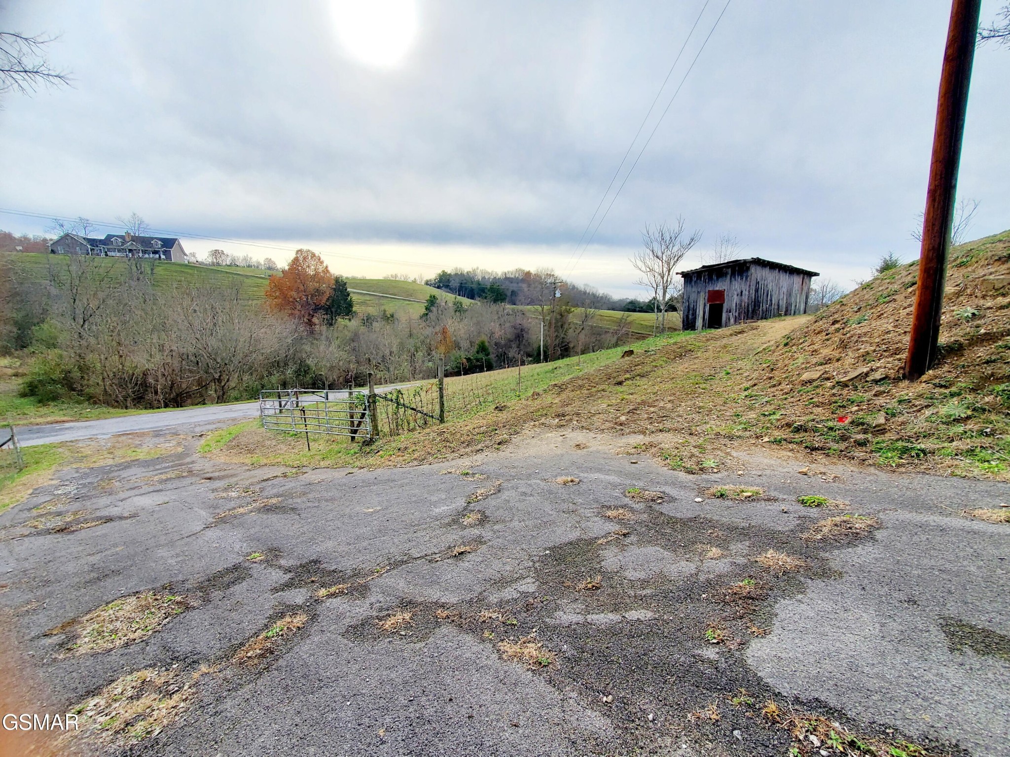 2332 Fowler Grove Road Bybee, TN 37713 - Photo 26 of 41 Gallery Image 26