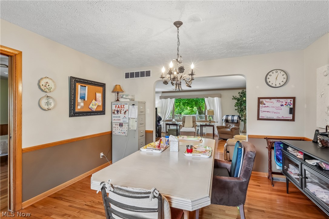 836 Jacoby Road Akron, OH 44333 - Photo 10 of 45