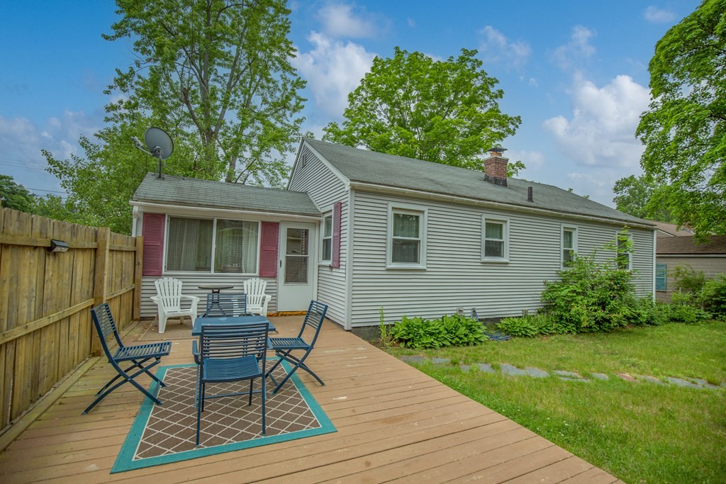 93 Aldrew Terrace Springfield, MA 01119 - Photo 24 of 35