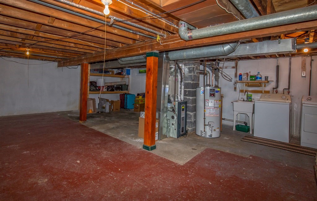 93 Aldrew Terrace Springfield, MA 01119 - Photo 33 of 35