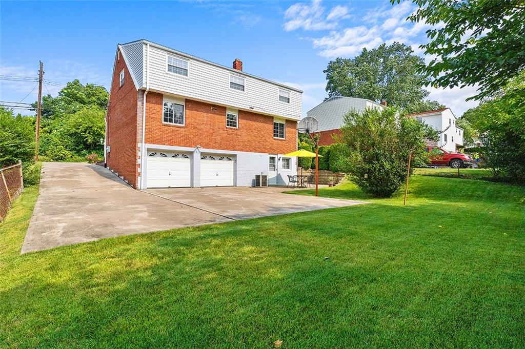115 Cherrytree Road Carnegie, PA 15106 - Photo 3 of 25 Gallery Image 3