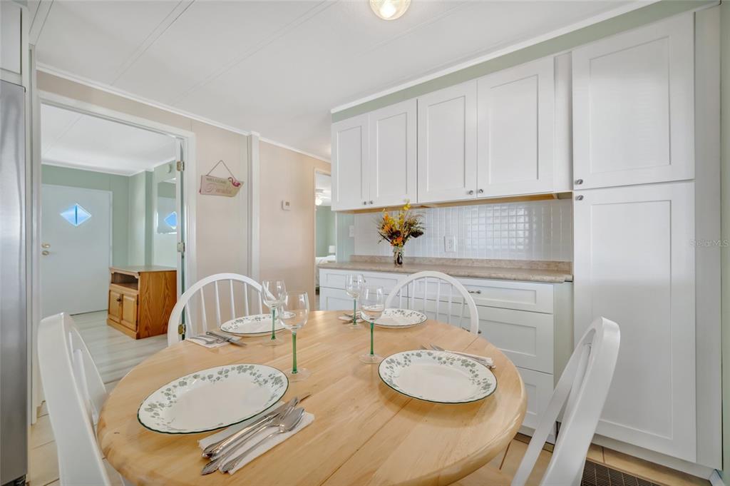 110 East St Lucia Loop Apollo Beach, FL 33572 - Photo 11 of 39