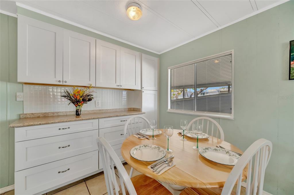 110 East St Lucia Loop Apollo Beach, FL 33572 - Photo 8 of 39