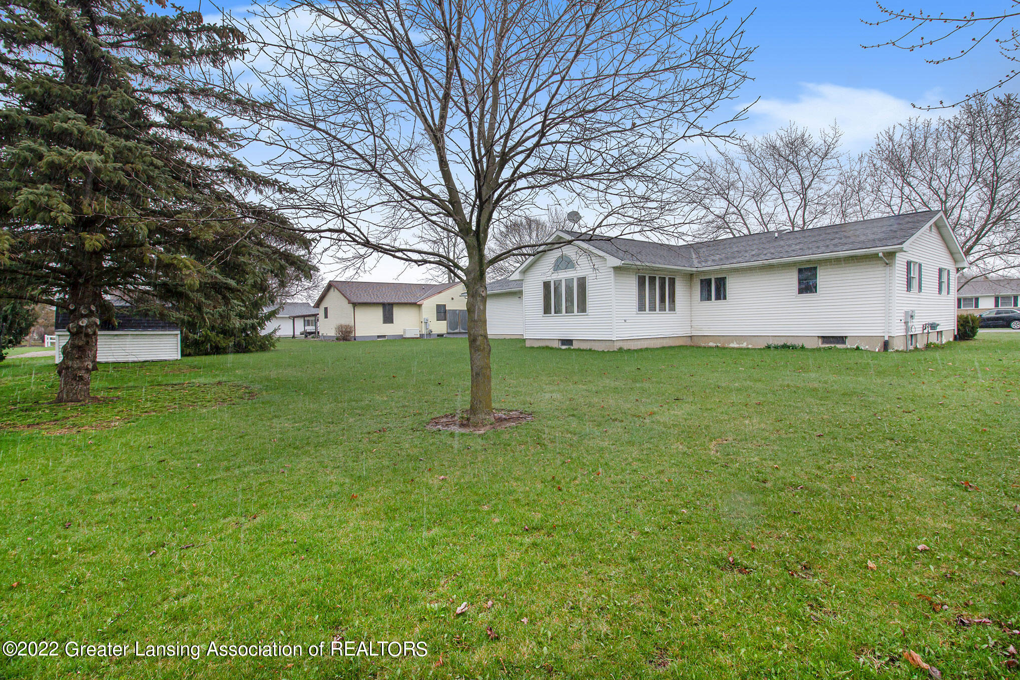 553 Walnut Street Fowler, MI 48835 - Photo 3 of 28 IMG_9597