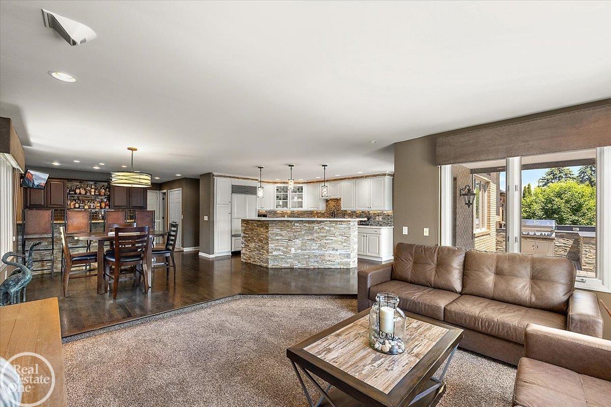 49572 Compass Point Drive New Baltimore, MI 48047 - Photo 20 of 76