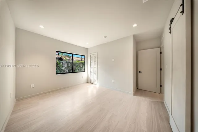 $6,250 | 2625 Southwest 32nd Court, Unit 2625, Miami, FL 33133