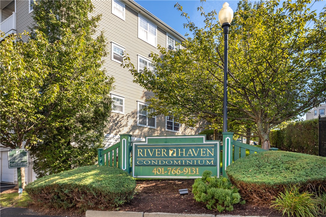 106 Mill Street, Unit 302 Woonsocket, RI 02895 - Photo 1 of 17 Complex