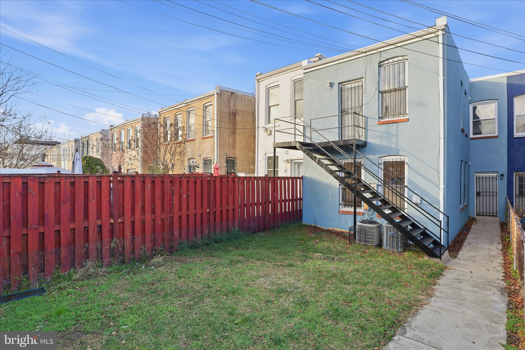 122 Bates Street Northwest Washington, DC 20001 - Photo 15 of 76