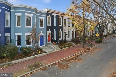 $850,000 | 122 Bates Street Northwest, Washington, DC 20001