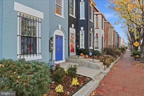 $850,000 | 122 Bates Street Northwest, Washington, DC 20001