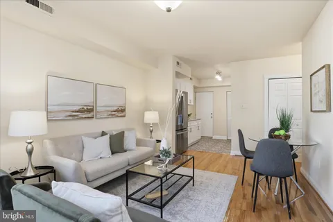 $850,000 | 122 Bates Street Northwest, Washington, DC 20001