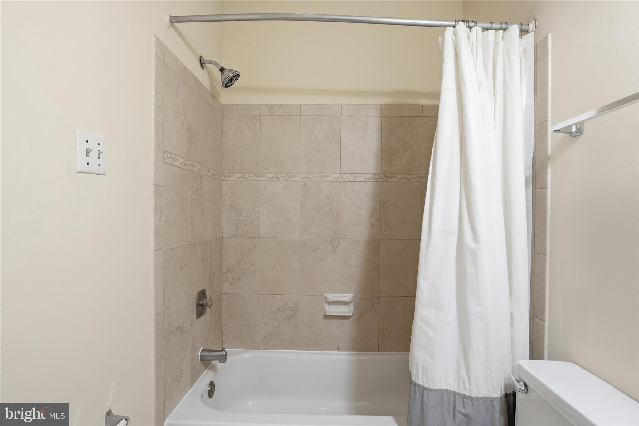 122 Bates Street Northwest Washington, DC 20001 - Photo 57 of 76