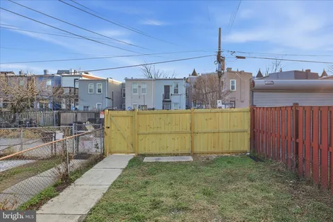 $850,000 | 122 Bates Street Northwest, Washington, DC 20001