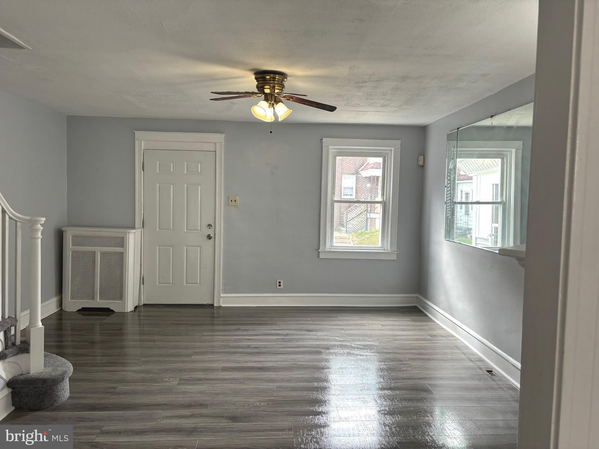 139 Laurel Road Sharon Hill, PA 19079 - Photo 5 of 10 Gallery Image 5
