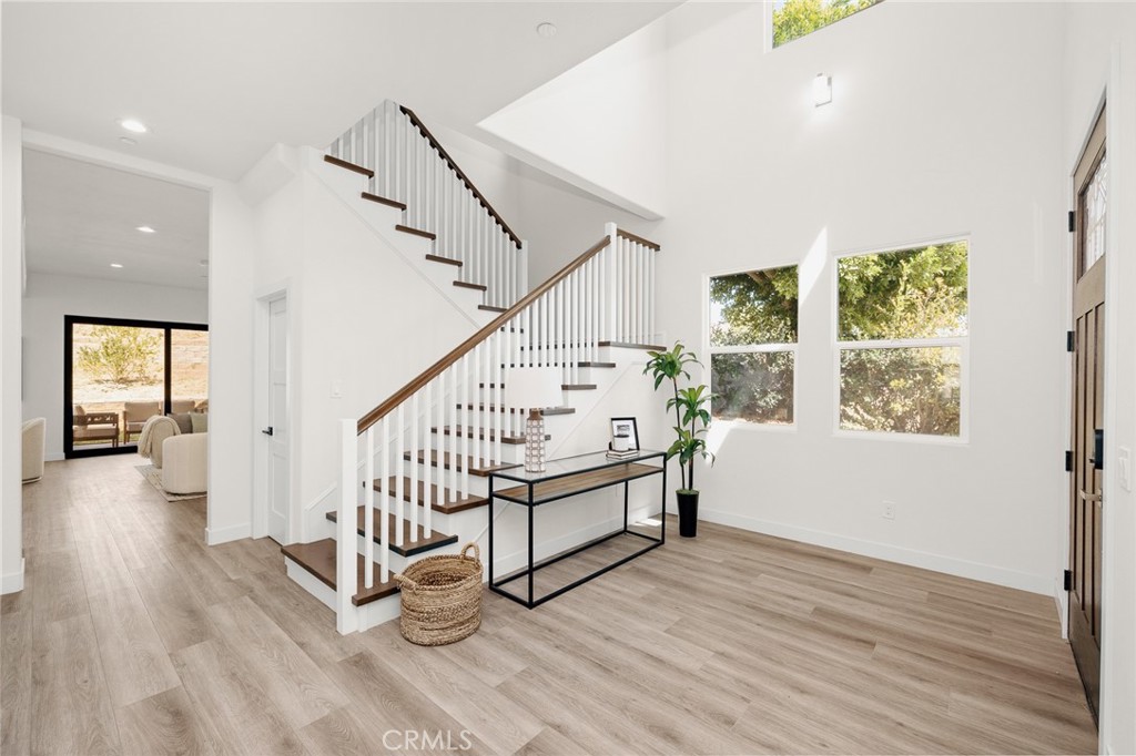 673 Castlehill Drive Walnut, CA 91789 - Photo 4 of 49