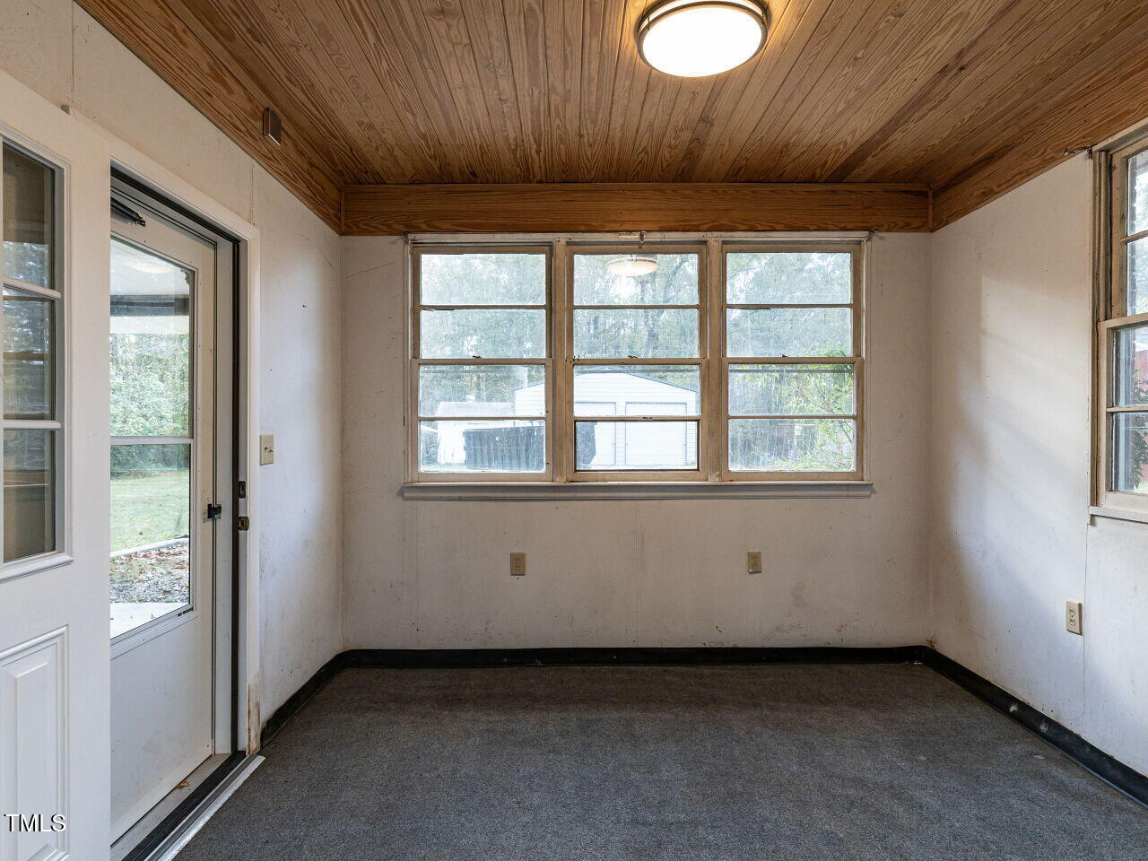 511 Strother Road Raleigh, NC 27606 - Photo 13 of 42 Sunroom/Mudroom