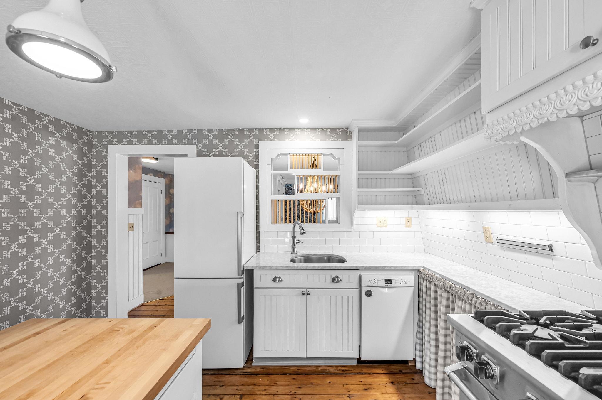 106 Main Street, Unit 5 Putney, VT 05346 - Photo 8 of 48