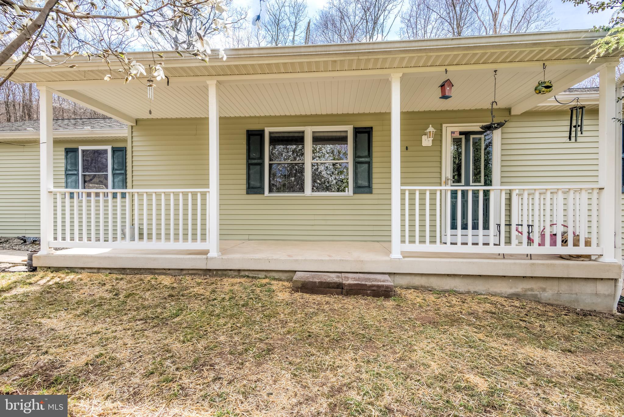 430 Board Run Road Newport, PA 17074 - Photo 2 of 29 Front Porch