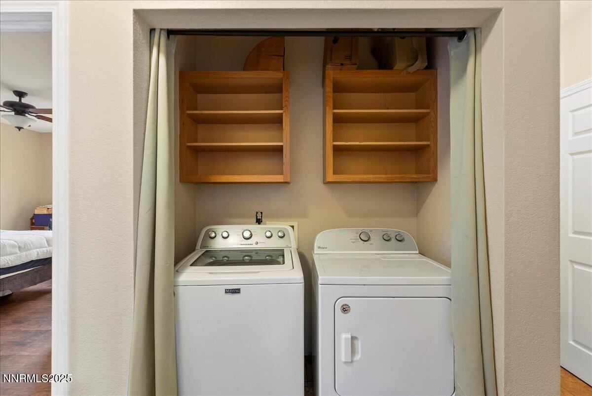 7245 Winterhill Court Reno, NV 89523 - Photo 22 of 25 a utility room with dryer and washer