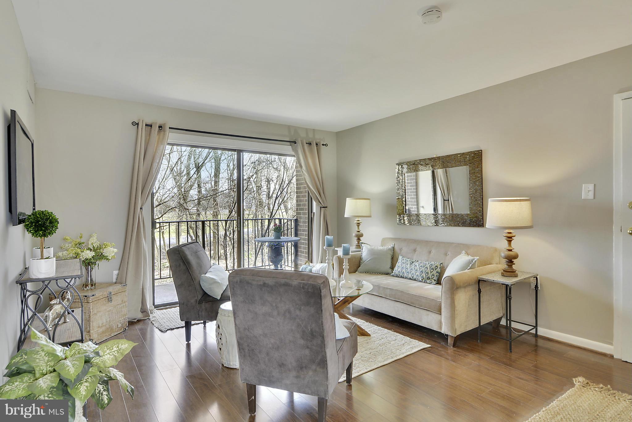 17811 Buehler Road, Unit 2D3 Olney, MD 20832 - Photo 1 of 22 Living Room