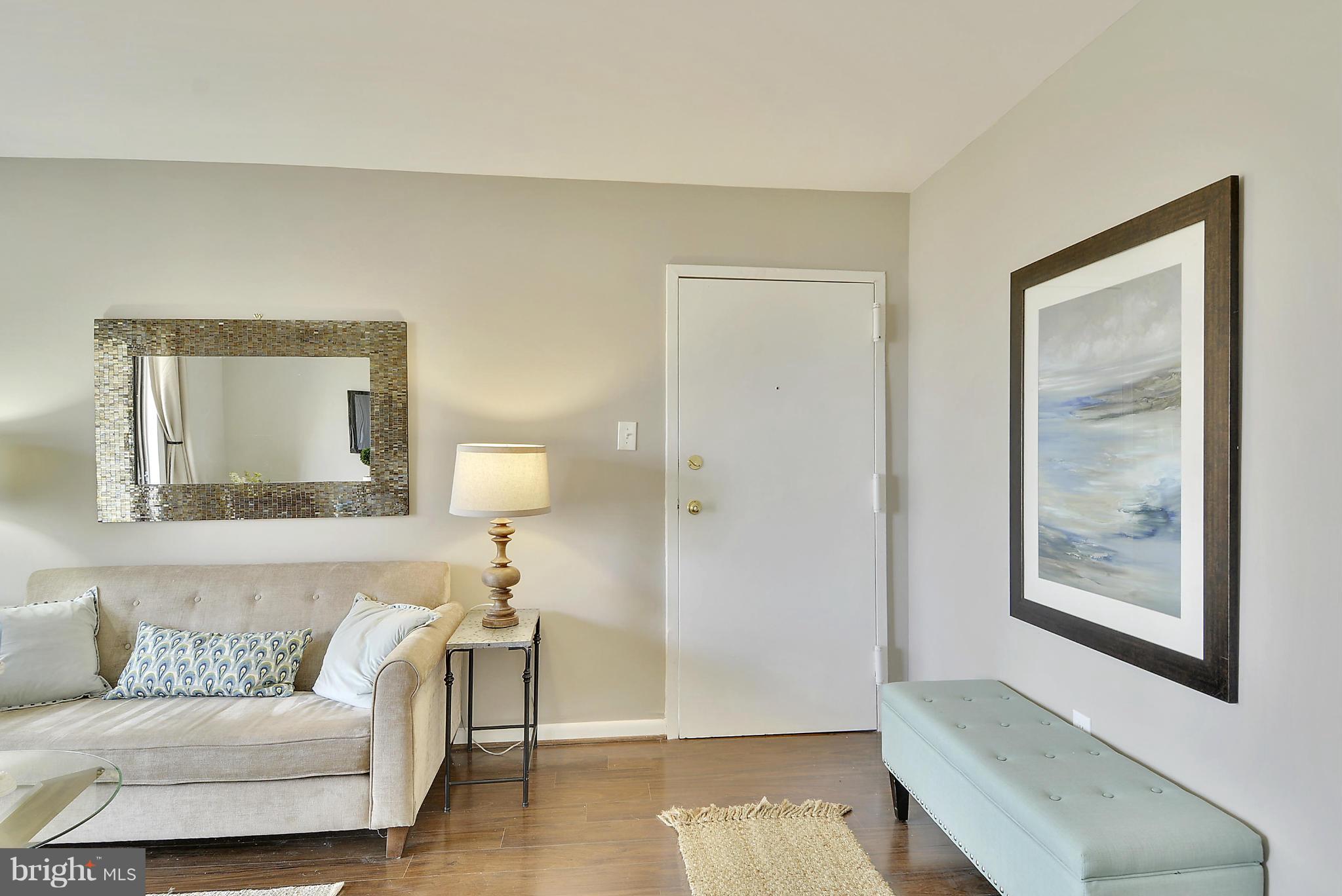 17811 Buehler Road, Unit 2D3 Olney, MD 20832 - Photo 4 of 22 Entry