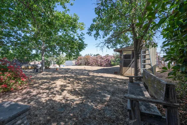 $375,000 | 4010 Lakeview Drive, Ione, CA 95640