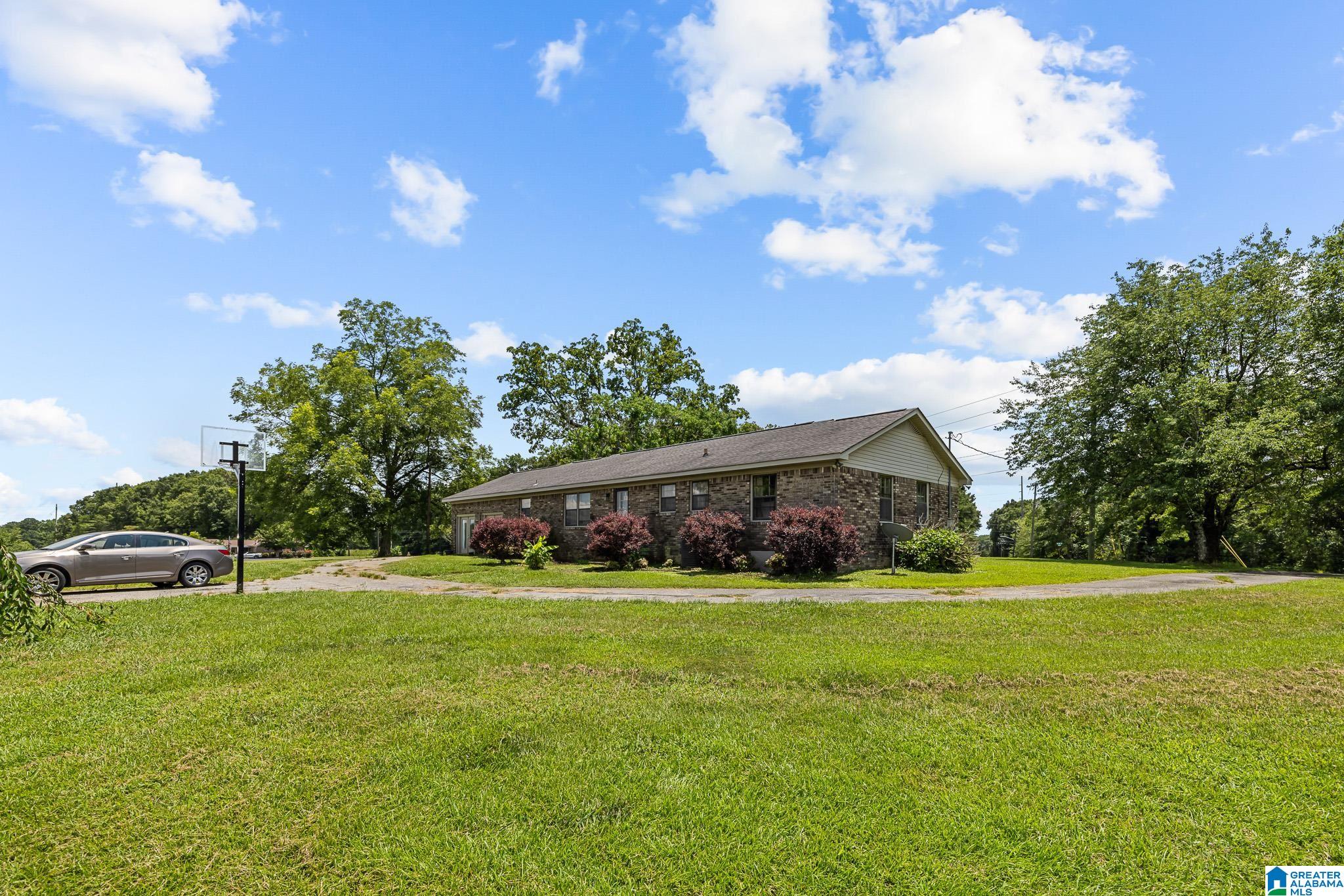301 County Road 44 Jemison, AL 35085 - Photo 8 of 32