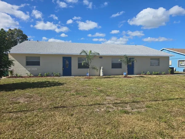 $2,100 | 2809 Jefferson Parkway, Unit B, Fort Pierce, FL 34946
