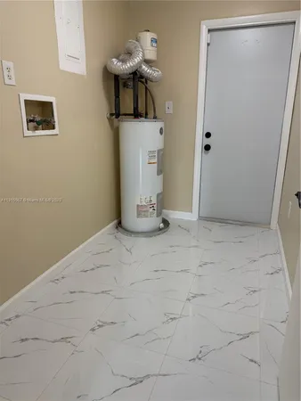 $2,100 | 2809 Jefferson Parkway, Unit B, Fort Pierce, FL 34946