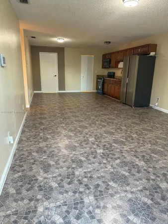 $2,100 | 2809 Jefferson Parkway, Unit B, Fort Pierce, FL 34946