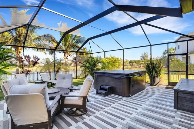 $595,500 | 5579 Summit Glen, Bradenton, FL 34203