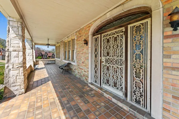 $319,900 | 1778 Jackson Avenue, Memphis, TN 38107