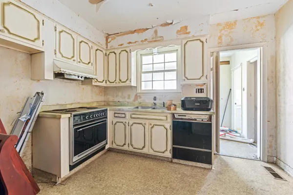 $319,900 | 1778 Jackson Avenue, Memphis, TN 38107