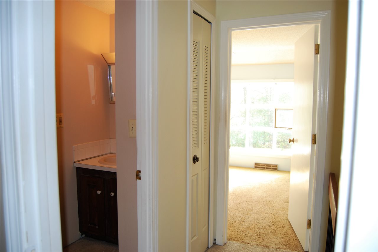 136 Cannongate III Road Nashua, NH 03063 - Photo 15 of 29 Gallery Image 15