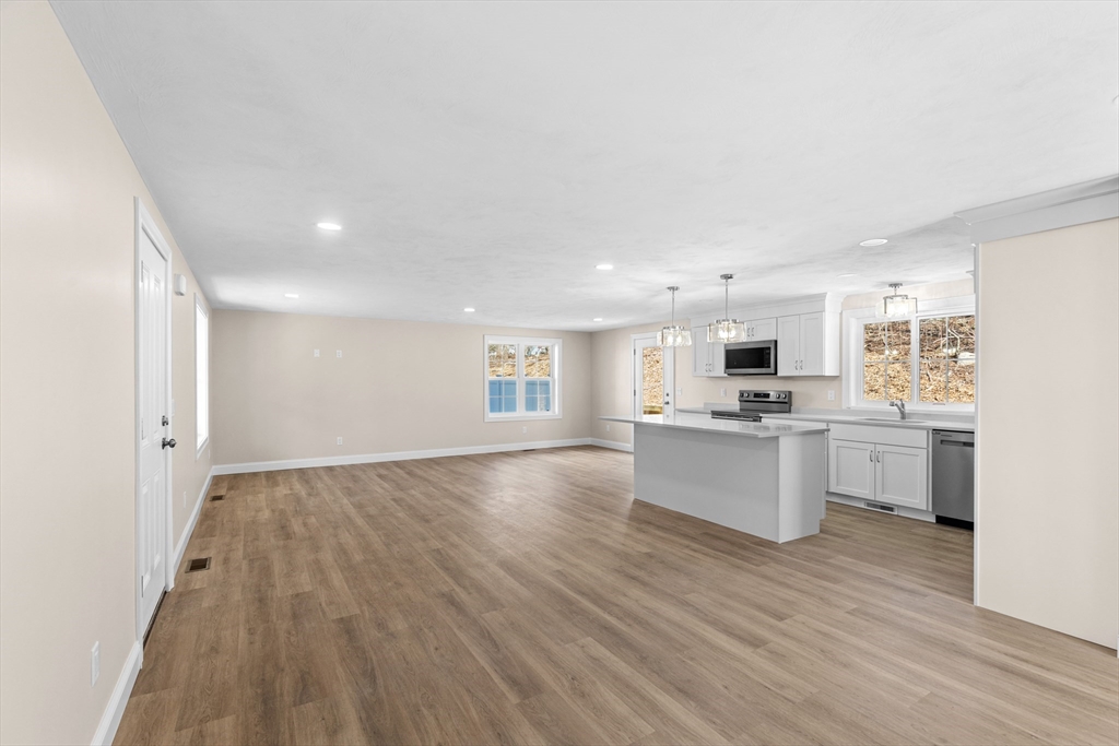 1234 State Road, Unit 3 Plymouth, MA 02360 - Photo 8 of 39