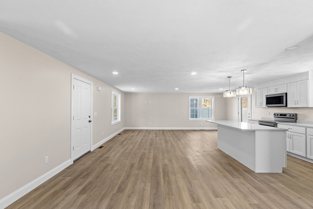 1234 State Road, Unit 3 Plymouth, MA 02360 - Photo 10 of 39