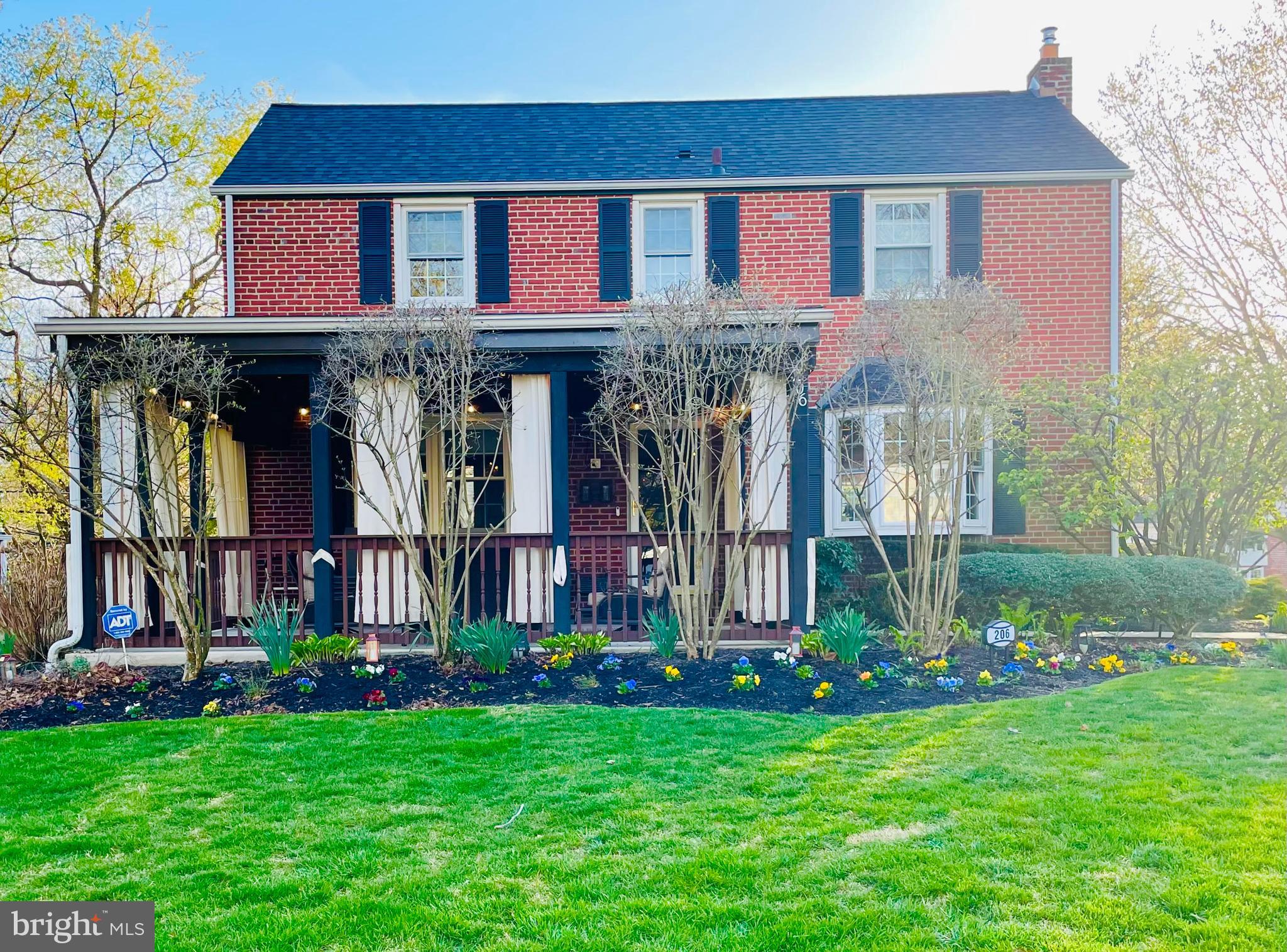 206 Pickwick Road Havertown, PA 19083 - Photo 2 of 42