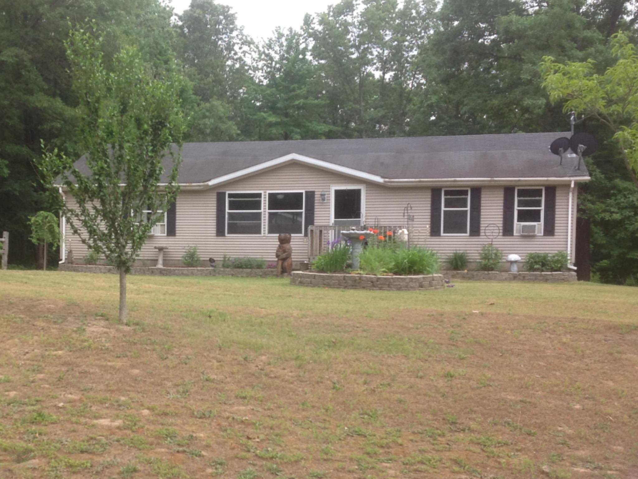 545 Hoppe Road Hesperia, MI 49421 - Photo 1 of 12 Front View in Summer