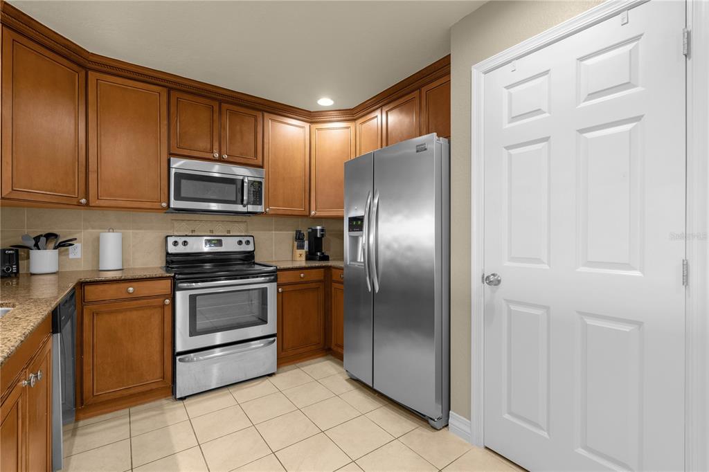 7600 Sandy Ridge Drive, Unit 402 Reunion, FL 34747 - Photo 4 of 44 Gallery Image 4