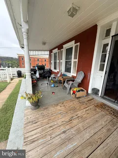 $490,000 | 13 North Maryland Avenue, Brunswick, MD 21716