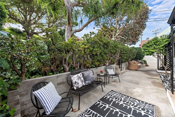 $5,000 | 189 Lower Cliff Drive, Laguna Beach, CA 92651